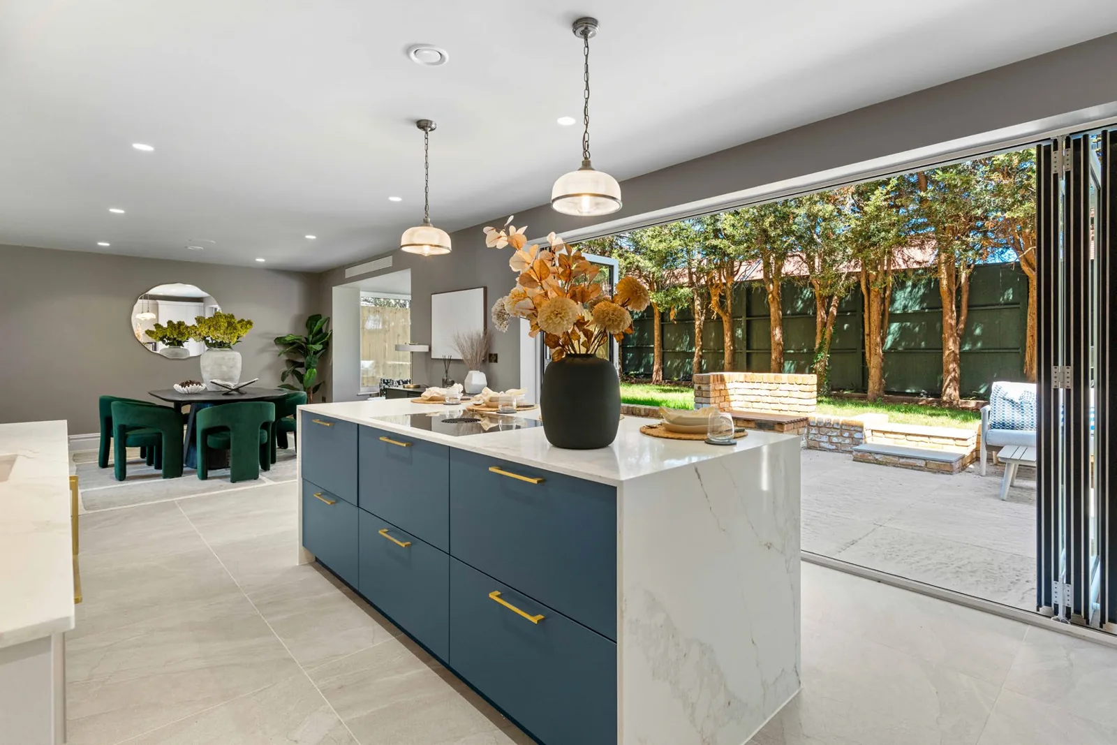 Kitchen island and integrated appliances in the showhome
